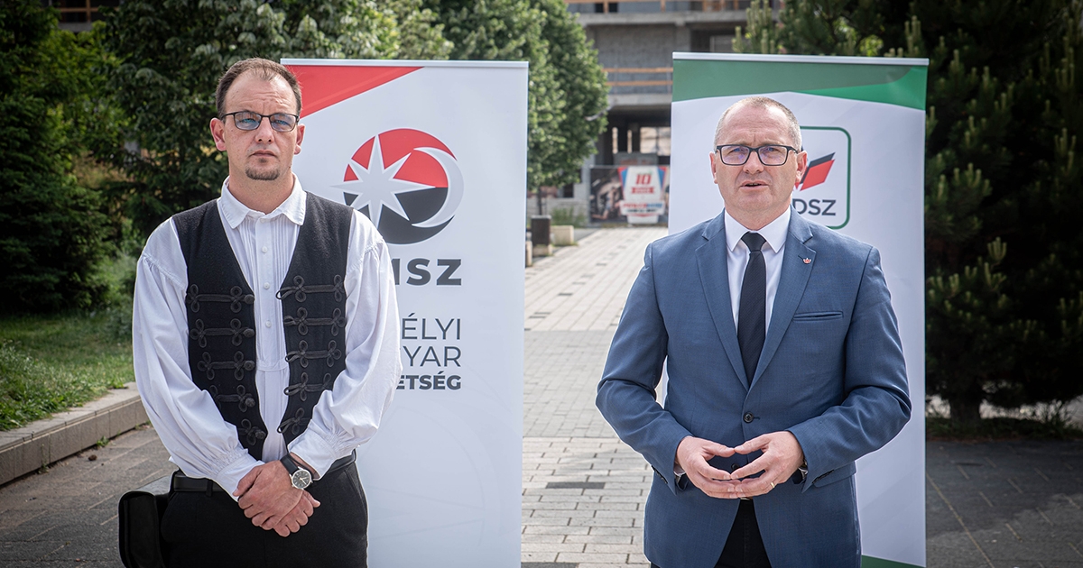 A választásokon való részvétel fontosságára hívta fel a figyelmet Korodi Attila és Tőke Ervin